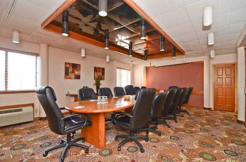 Ramada By Wyndham Fargo Negócio foto