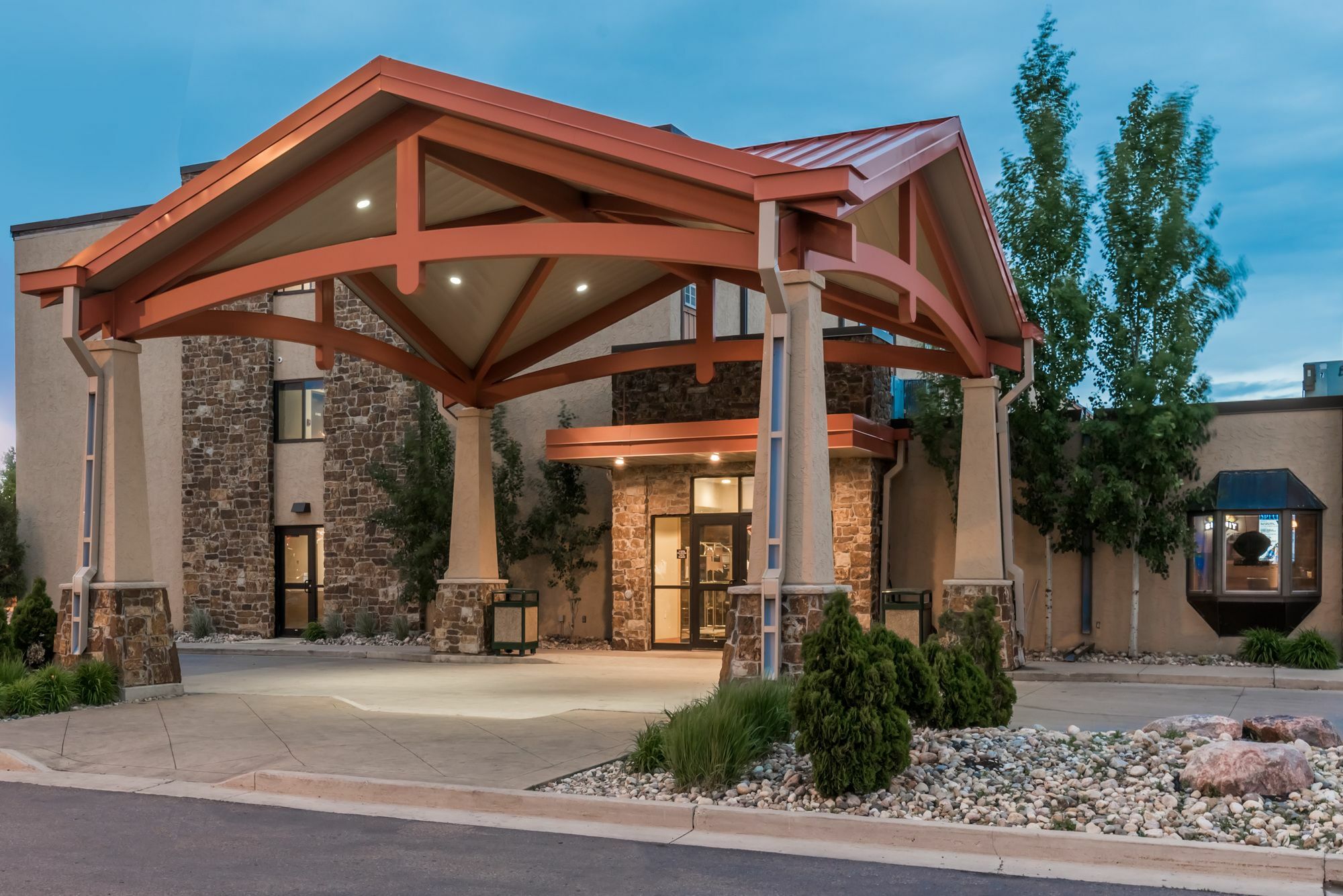Ramada By Wyndham Fargo Exterior foto